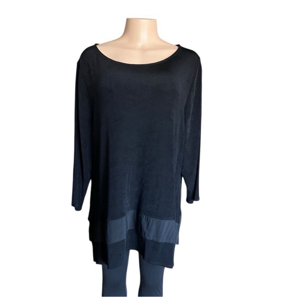 NWT- Chico's Black  3/4 Sleeve Tunic